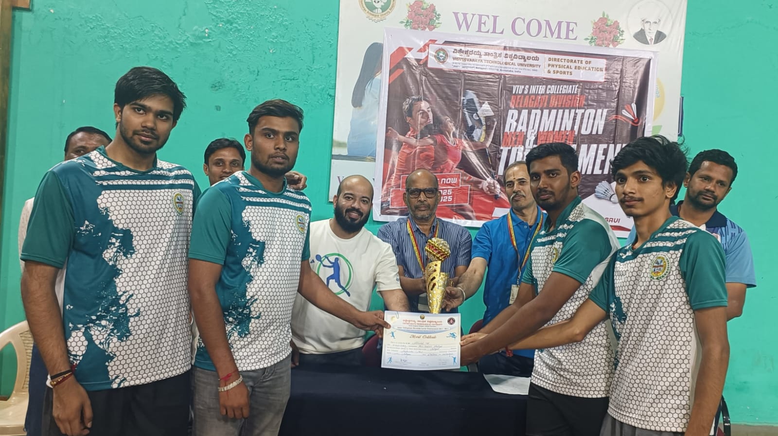 ವಿ.ಡಿ.ಐ.ಟಿ ವಿದ್ಯಾರ್ಥಿಗಳು ರಾಜ್ಯ ಮಟ್ಟದ ಬ್ಯಾಡ್ಮಿಂಟನ್ ಸ್ಪರ್ಧೆಗೆ ಅರ್ಹತೆ